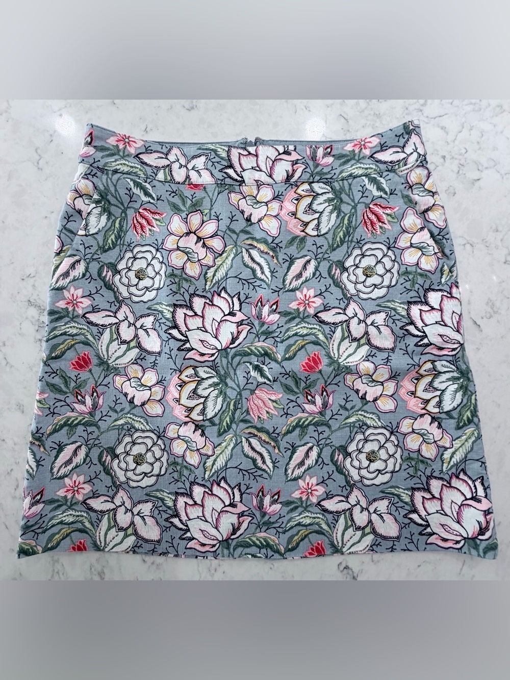 LOFT Floral Skirt in Light Blue and Pink size 4